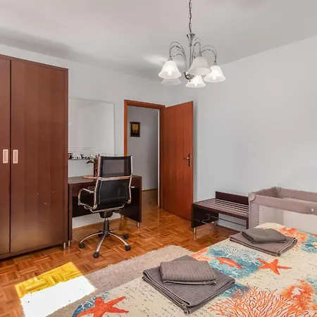 Appartamento Front In With Wifi Crikvenica