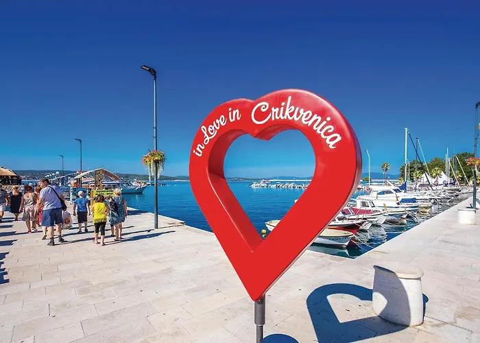 Apartamento Stunning In *